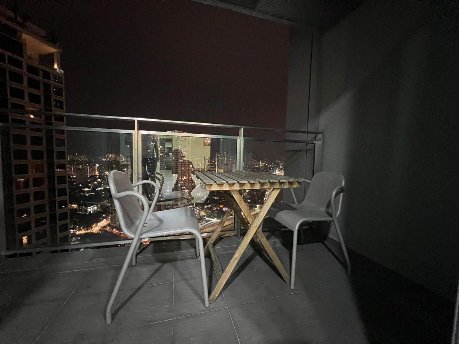 Summer Suites Klcc By Homestay Kuala Lumpur Kültér fotó