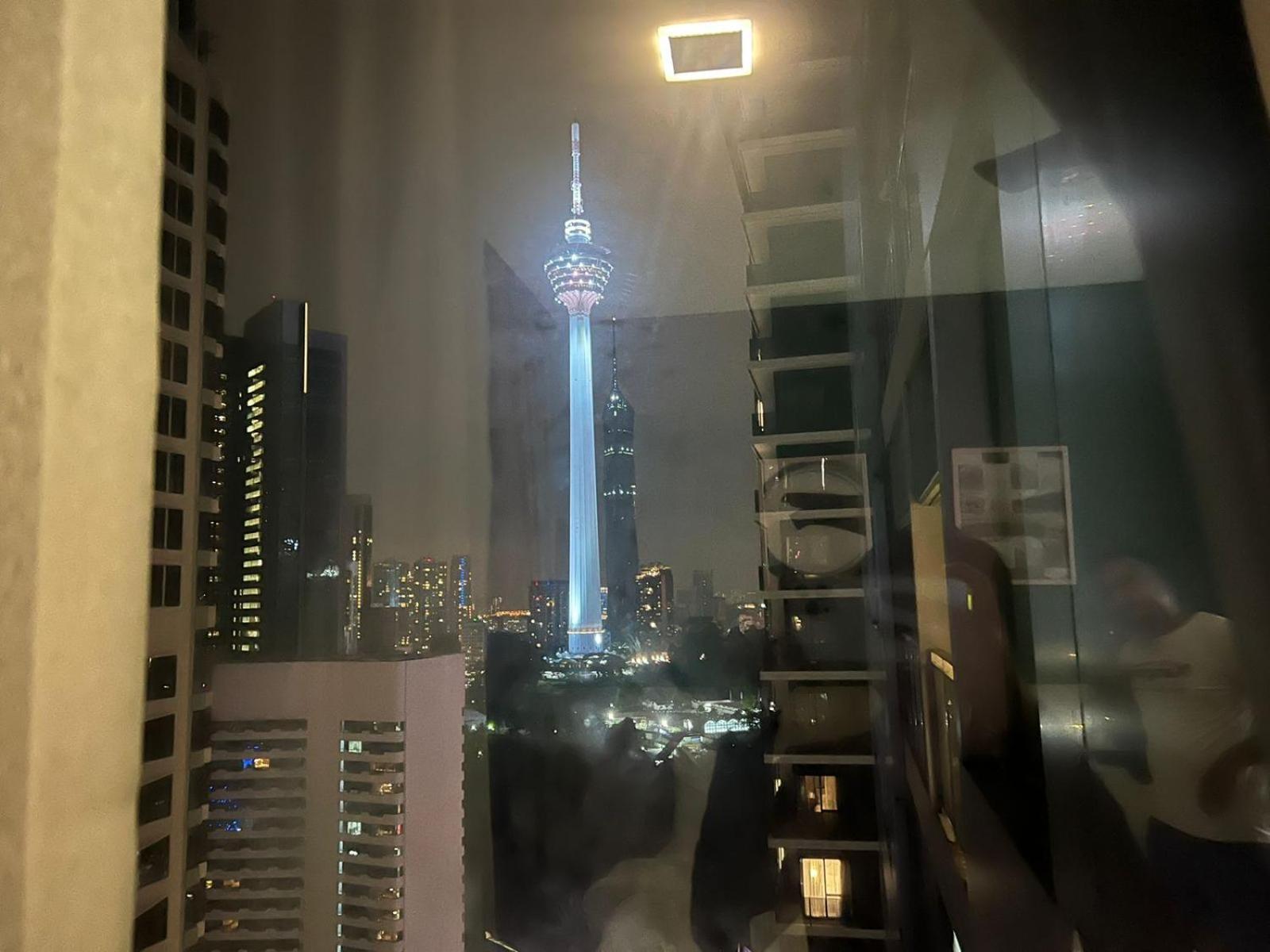 Summer Suites Klcc By Homestay Kuala Lumpur Kültér fotó