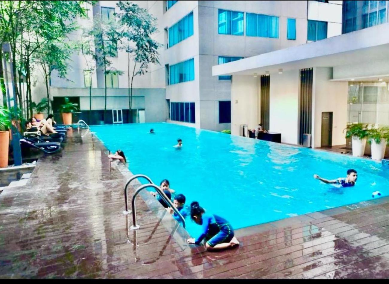 Summer Suites Klcc By Homestay Kuala Lumpur Kültér fotó