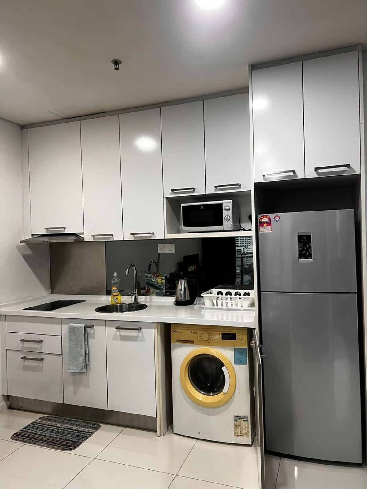 Summer Suites Klcc By Homestay Kuala Lumpur Kültér fotó