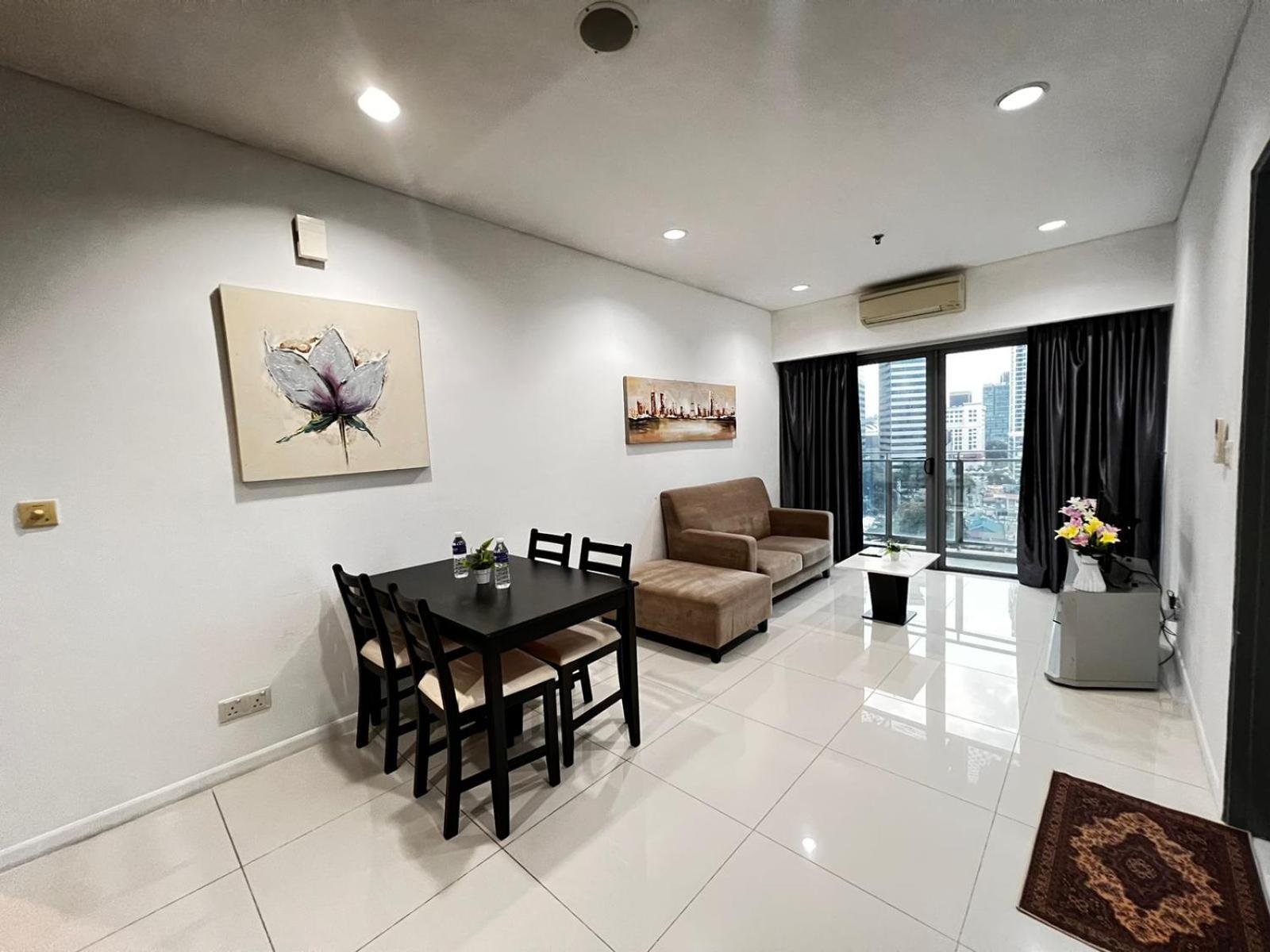 Summer Suites Klcc By Homestay Kuala Lumpur Kültér fotó
