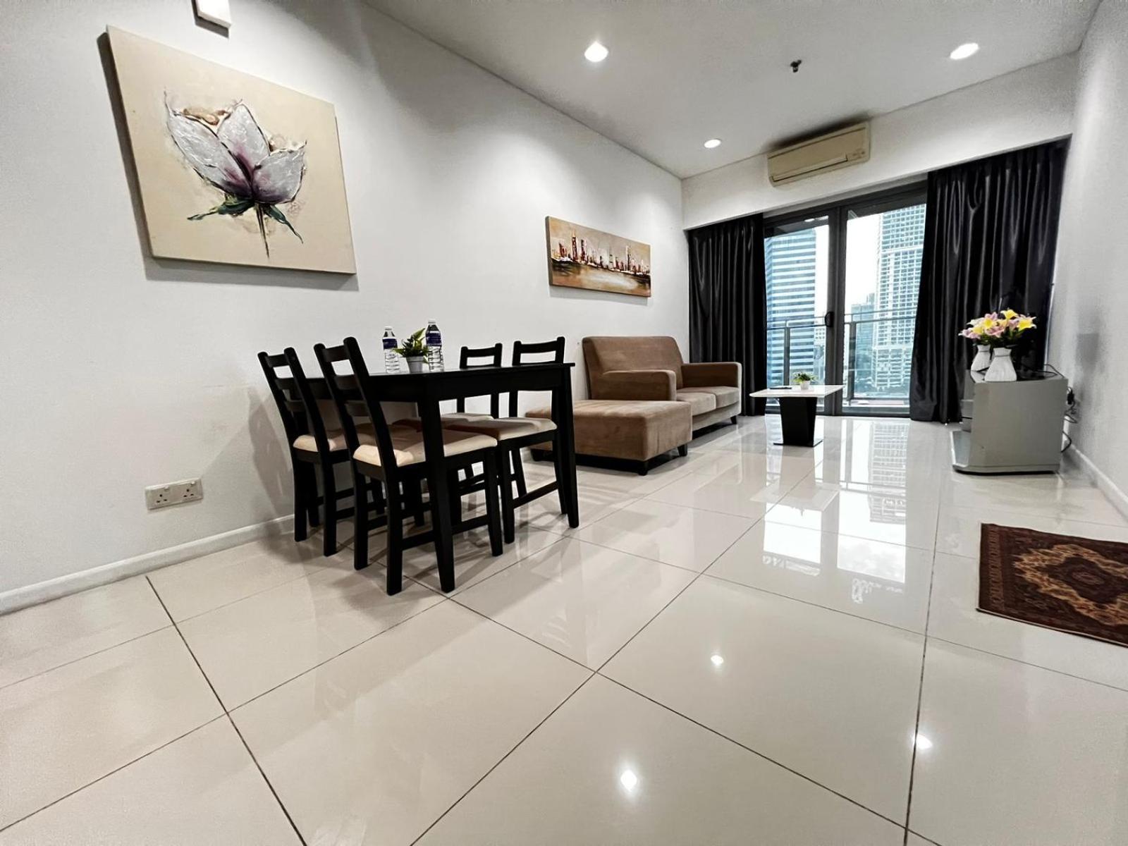 Summer Suites Klcc By Homestay Kuala Lumpur Kültér fotó